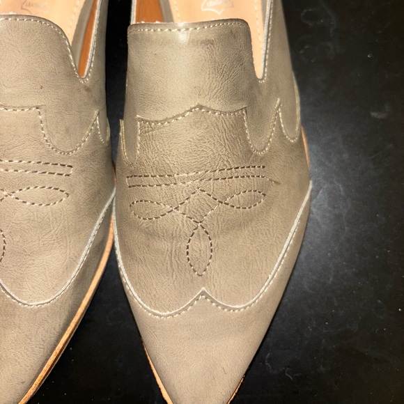 Mi.iM Kendrick Mules - Picture 3 of 4